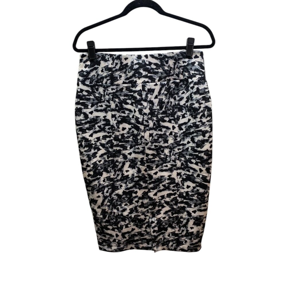 Carmen Marc Valvo Black & White Abstract Stretch Scuba Pencil Skirt - Size L